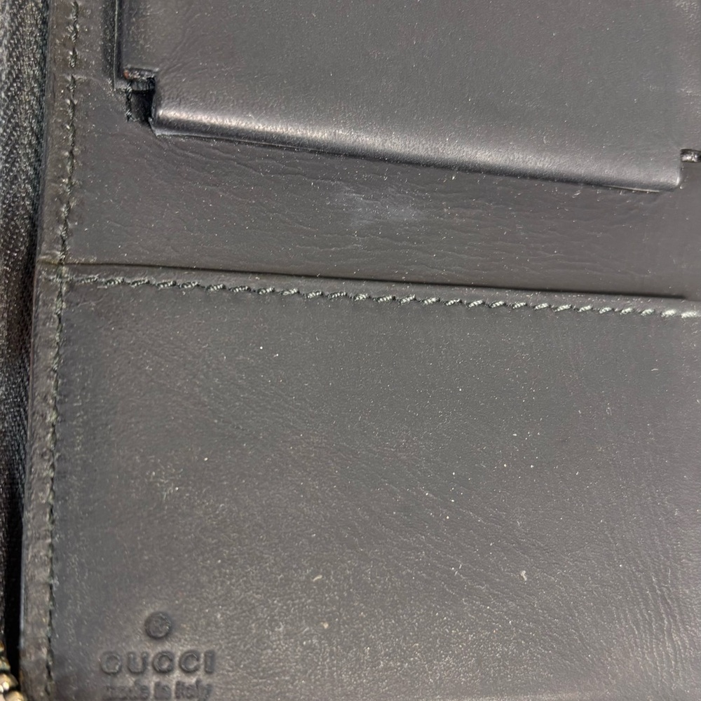Beautiful Gucci Travel Organizer Wallet Black Guccissima - Picture 7 of 13